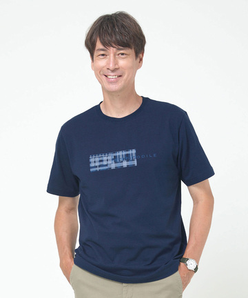 ロゴ モチーフ デザインTシャツ
