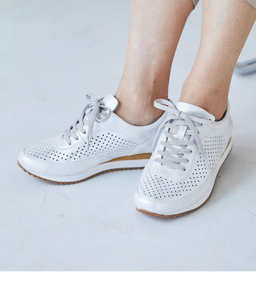 メタリック メッシュ スニーカー【一部店舗・WEB限定】