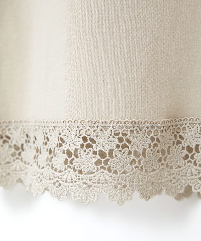 レース裾 ハイネック プルオーバー