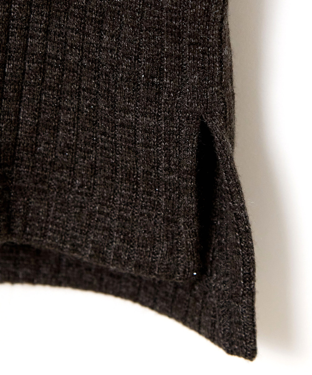 ラメ糸 ハイネック カットソー