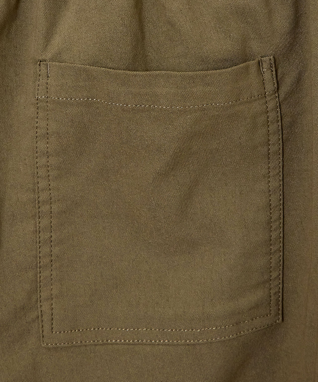 イージーストレートパンツ