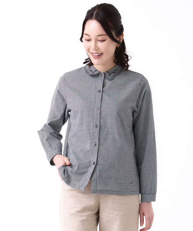 襟刺繡 デザイン ブラウス