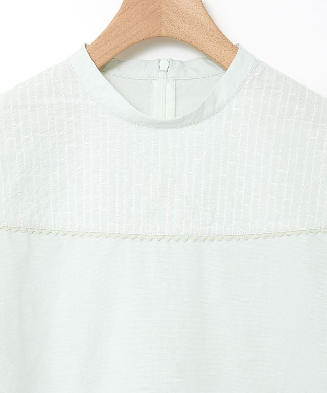 刺繍 フィレ ブラウス