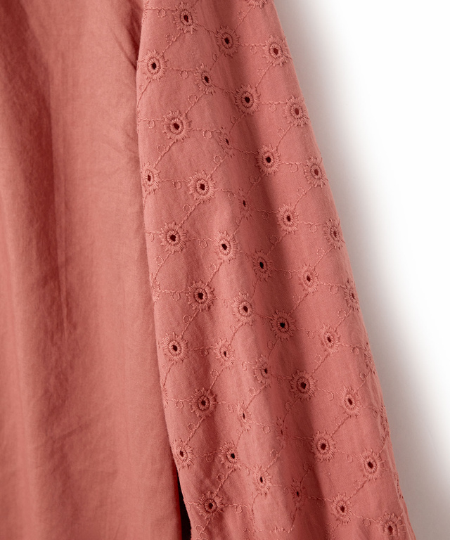 袖刺繍 プルオーバー ブラウス