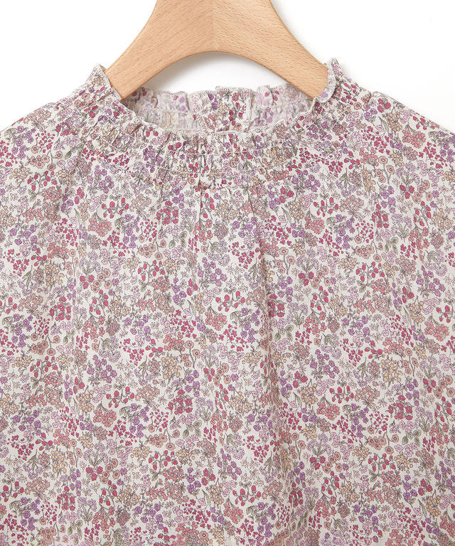 小花柄 シャーリング ブラウス【オンラインショップ・一部店舗限定】