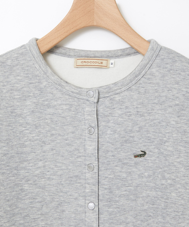 スナップボタン カーディガン