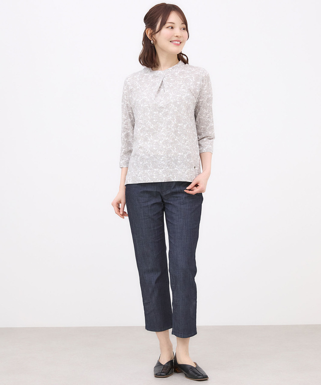 花柄プリント ハイネック プルオーバー