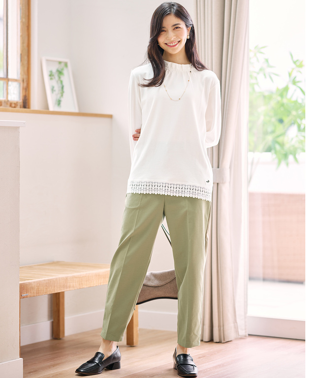 裾レース ハイネック プルオーバー【オンラインショップ・一部店舗限定】【手洗いOK】