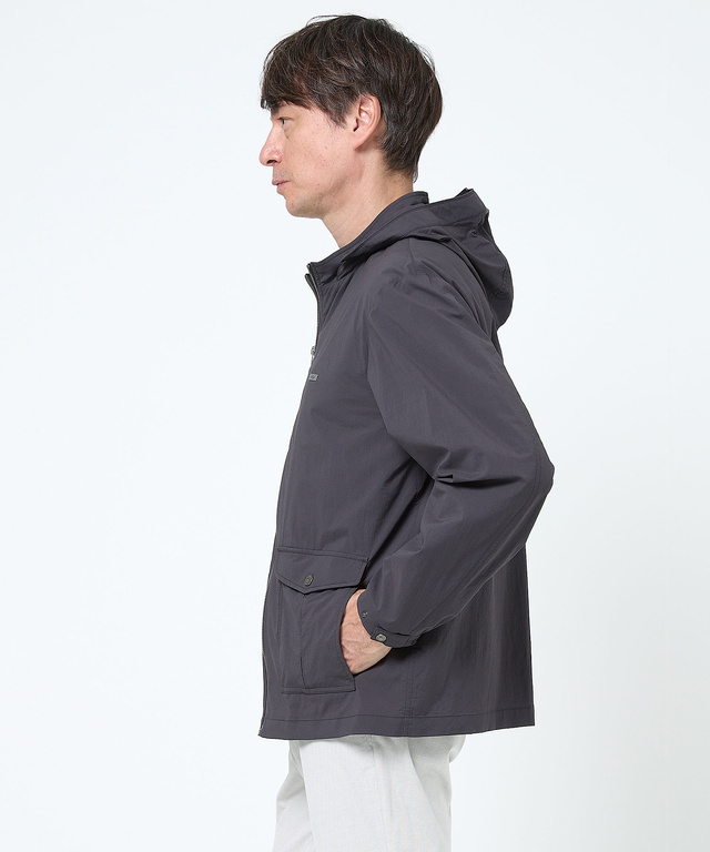 フード付き ストレッチ マウンテンパーカー