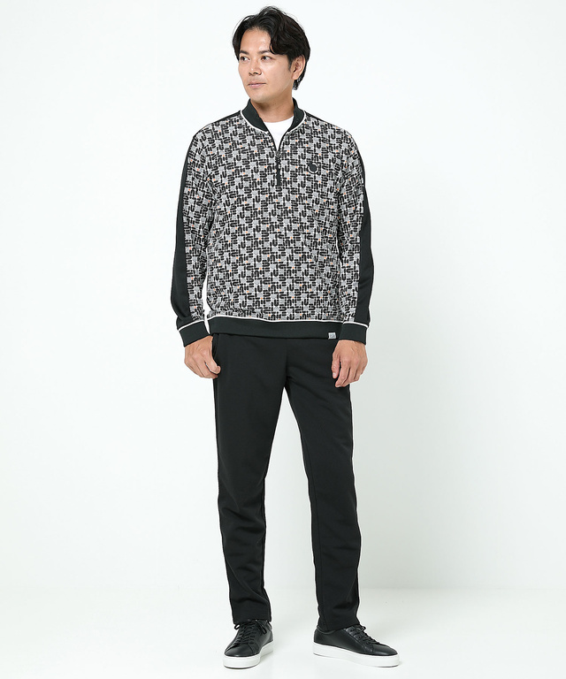 モノグラム ジップ プルオーバー