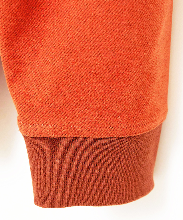 ツイル素材 ハーフジップ トレーナー