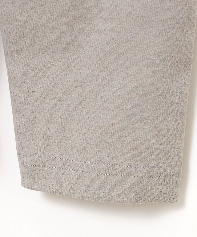 スタンドカラー ハーフジップ プルオーバー