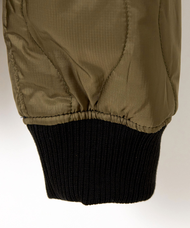 リバーシブル ブルゾン