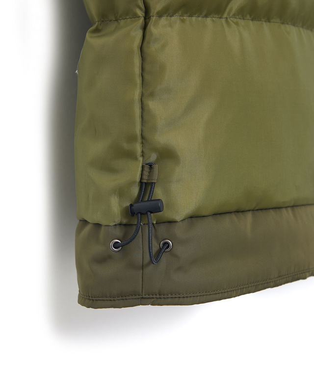 メモリー素材 ダウン ジャケット