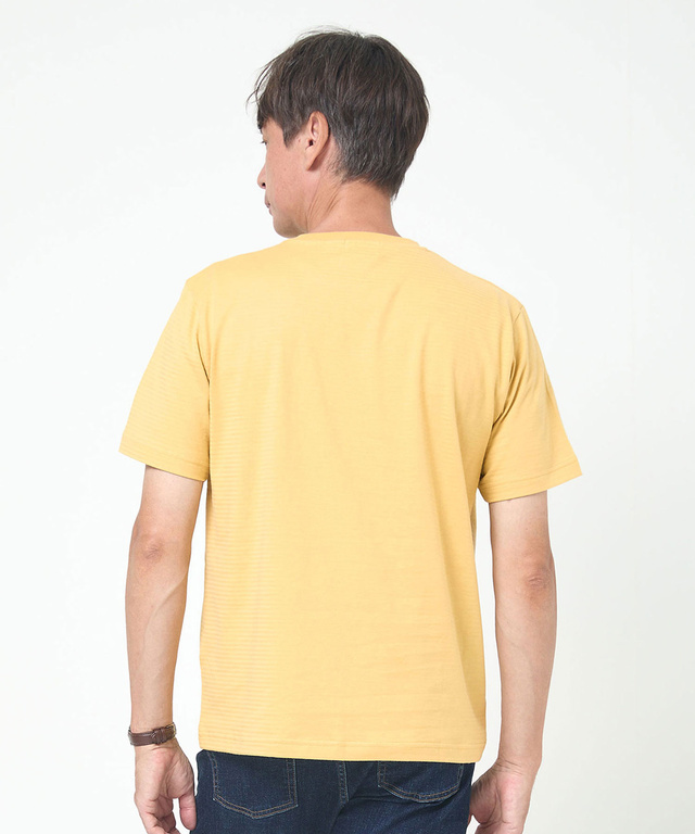 ロゴ モチーフ デザインTシャツ