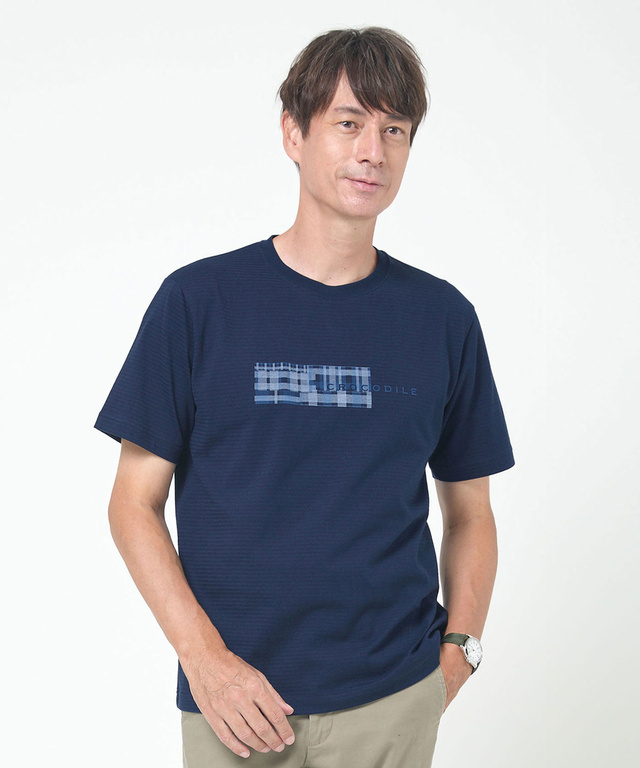 ロゴ モチーフ デザインTシャツ