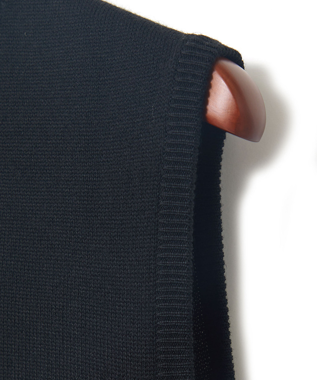 10ゲージＶネックベスト【洗濯機洗いOK】