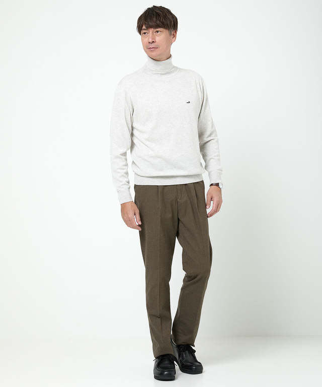 ハイゲージ タートルネック ニット【手洗いOK】