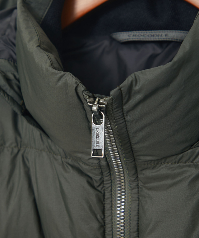 フード付き  スタンドカラー ダウンジャケット