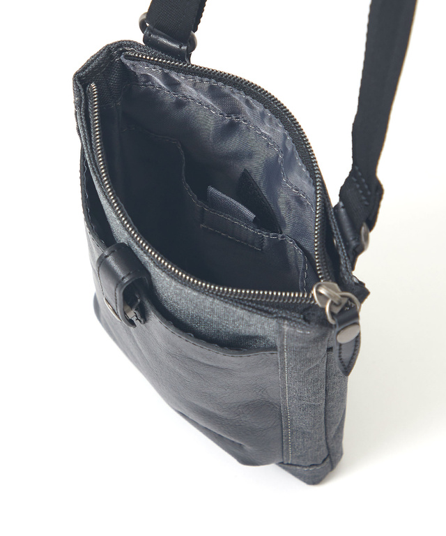 杢調 レザーポケット サコッシュ