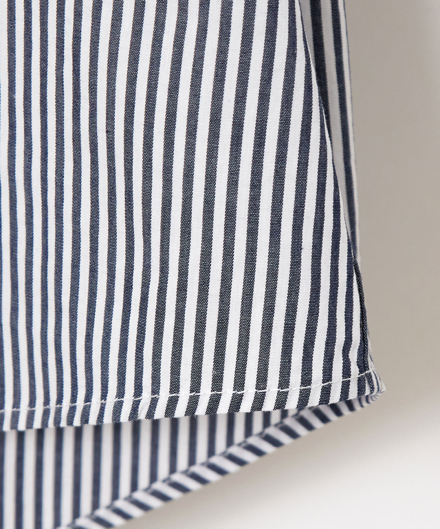 オーバーシルエット デザイン ブラウス