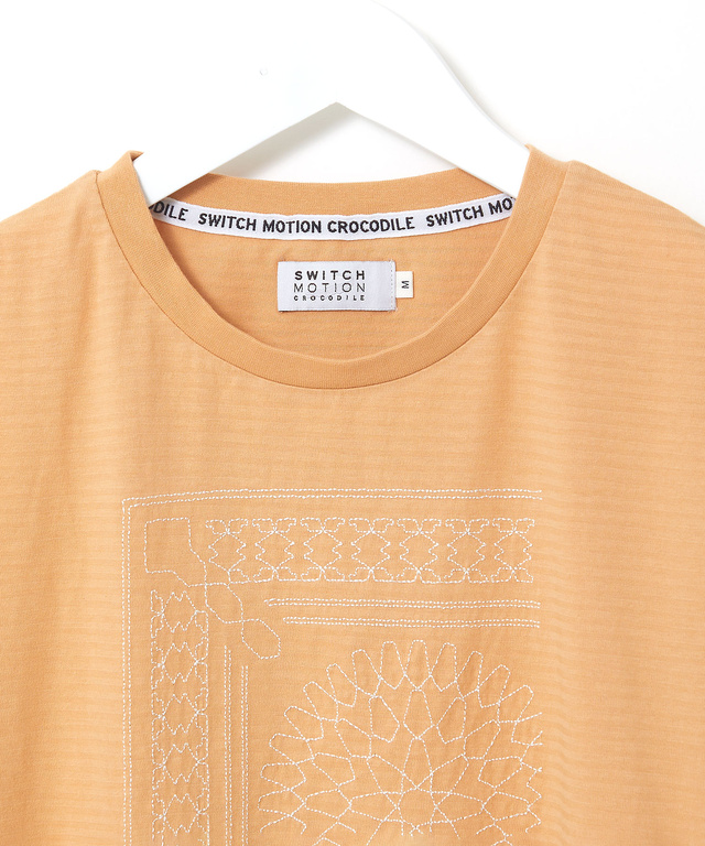 シャドーボーダー バンダナ刺繍 Tシャツ