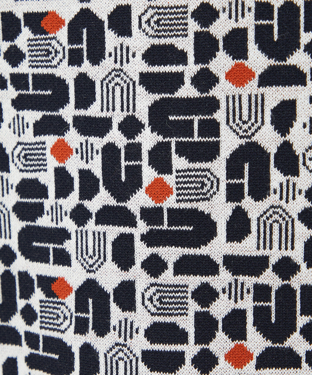 モノグラム ハーフジップ プルオーバー ニット