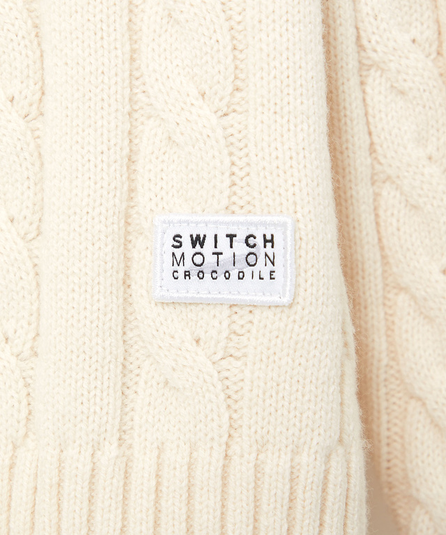 ウールブレンド  ケーブル  Vネック ニット