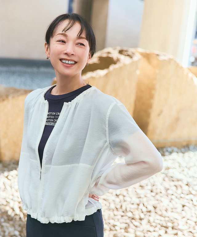 ギャザーデザイン シアーブルゾン【手洗いOK】