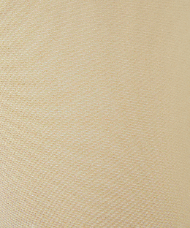 ストレッチ テーパードパンツ