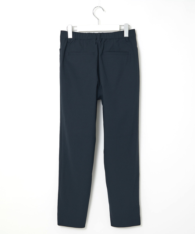 テーパード パンツ