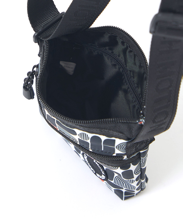 プリントデザイン ショルダー バッグ